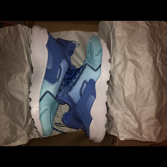 Size 9 Blue Nike Air Huarache Run Ultra - Picture 2 of 2